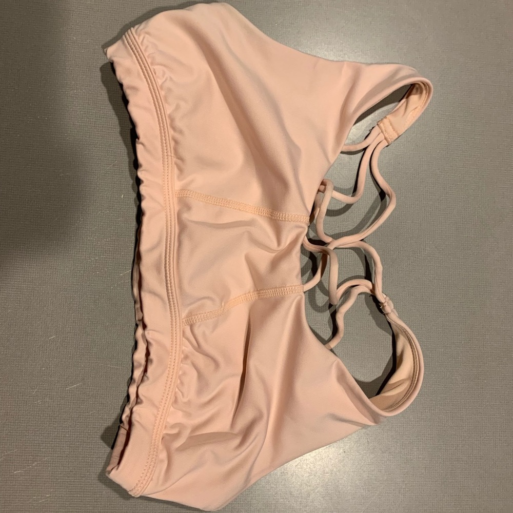 Joylab peach colored sports bra size medium